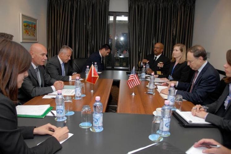 Ministar odbrane Boro Vučinić razgovarao je sa pomoćnikom sekratara za odbranu SAD Aleksanderom Versbouom