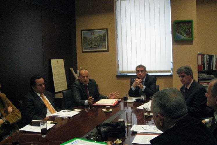 SAOPŠTENJE: Održan sastanak za riješavanje spornih pitanja pružnih prelaza na pruzi Nikšić-Podgorica