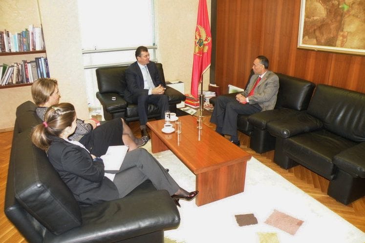 Ministar uređenja prostora i zaštite životne sredine Branimir Gvozdenović primio u oproštajnu posjetu ambasadora Narodne Republike Kine, Nj. E. Li Mančanga