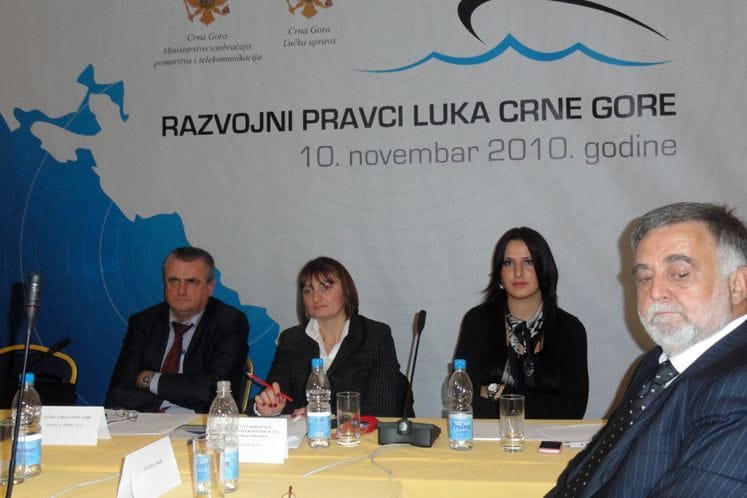 Saopštenje: Održan okrugli sto o temi: „Razvojni pravci luka Crne Gore“.