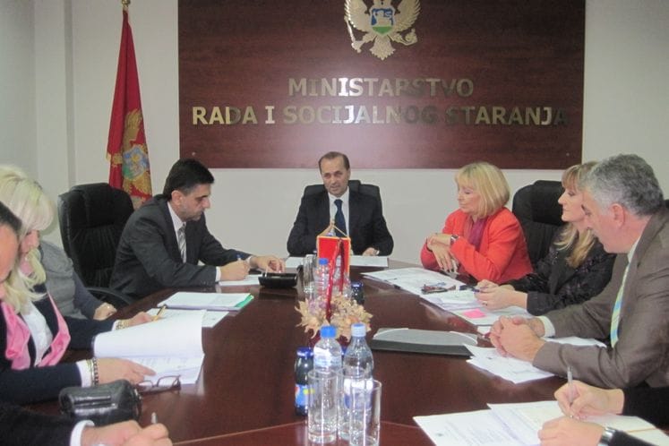 Ministar rada i socijalnog staranja dr Suad Numanović održao sastanak na temu Aktivnosti inspekcijskih organa u cilju suzbijanja sive ekonomije na tržištu rada