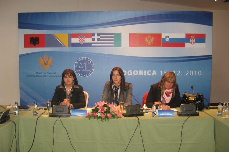 Zajedničkim snagama brže do cilja, poručeno sa okruglog stola o saradnji u oblasti pomorstva u Jadransko-jonskom regionu