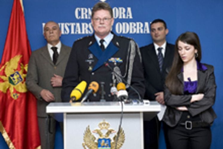 Obraćanje vojnog atašea Kraljevine Holandije potpukovnika Bena Stajnebaha