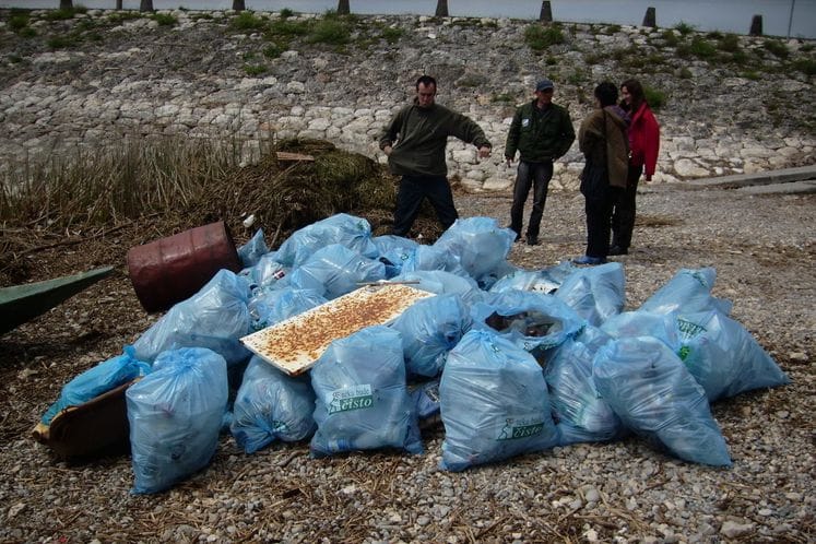 Saopštenje: Dalje aktivnosti na čišćenju Skadarskog jezera