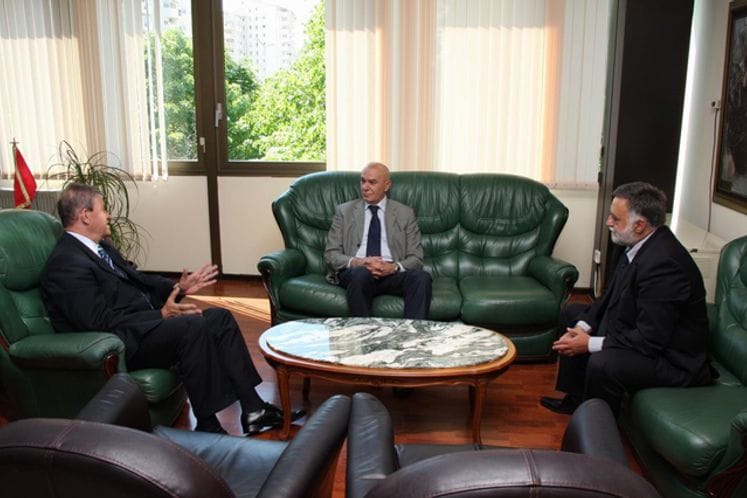 Novinarska pitanja prilikom posjete ministra odbrane Bora Vučinića Opštini Bar