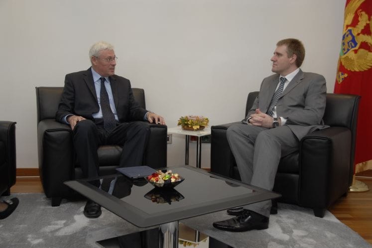 Saopštenje: Potpredsjednik Vlade i ministar finansija, dr Igor Lukšić, sastao se sa nerezidentnim ambasadorom Izraela u Crnoj Gori, Arturom Kolom