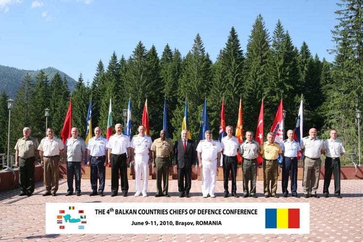 Saopštenje: Načelnik Generalštaba VCG viceadmiral Dragan Samardžić učestvuje na 4. konferenciji načelnika generalštabova zemalja Balkana – Balkan CHOD u Brašovu