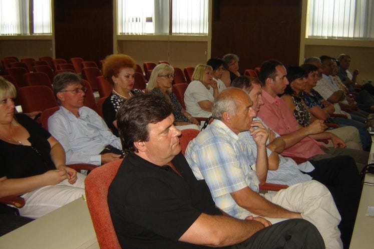 Ministar rada i socijalnog staranja dr Suad Numanović održao sastanak sa inspektorima rada