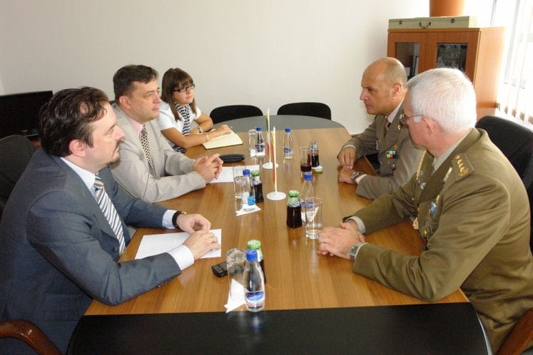 Vojni ataše Republike Italije, brigadni general Mauro de Vinćentis u oproštajnoj posjeti Ministarstvu odbrane