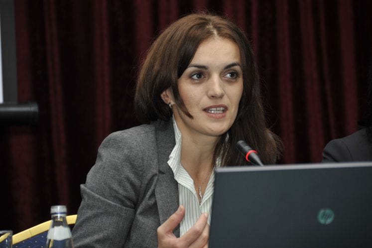 Izlaganje pomoćnice ministra finansija, Ane Krsmanović, na konferenciji „Razvoj finansijskog upravljanja i kontrola“