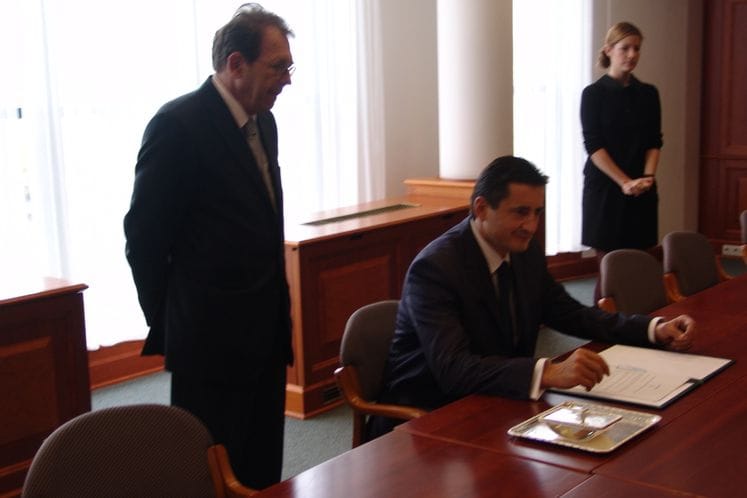 Saopštenje: Potpisan sporazum o pravnom statusu Regionalnog centra za životnu sredinu – jačanje statusa REC-a kao međunarodne organizacije