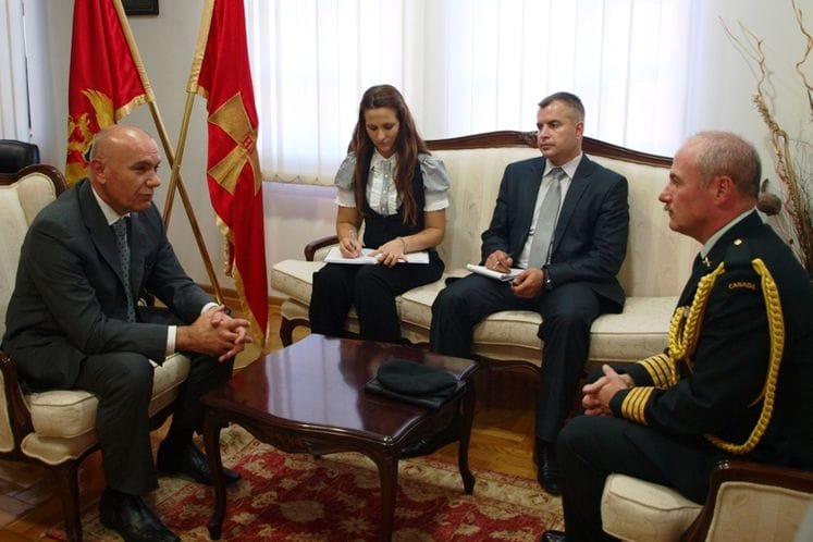 Ministar Vučinić primio novoimenovanog vojnog atašea Kanade