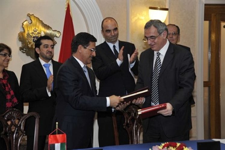 Današnjim potpisivanjem Sporazuma o vazdušnom saobraćaju sa Ujedinjenim Arapskim Emiratima, Crnoj Gori otvorena vazdušna kapija istoka