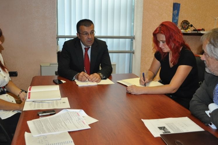 Saopštenje: Pomoćnik ministra ekonomije za multilateralnu i regionalnu trgovinsku saradnju i ekonomske odnose sa inostranstvom Goran Šćepanović primio ambasadora Republike Slovenije u Crnoj Gori Vladimira Gaspariča