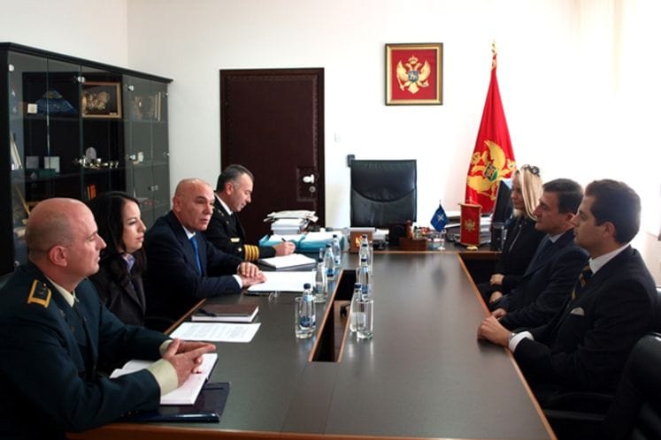 Ministar Vučinić sastao se sa general-majorom Toresom
