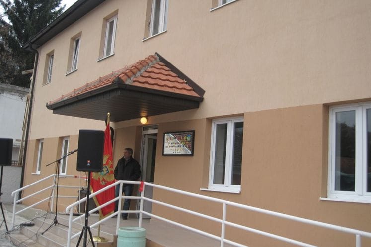 JU Dnevni Centar za djecu i omladinu sa smetnjama u razvoju "LIPA" - Plav