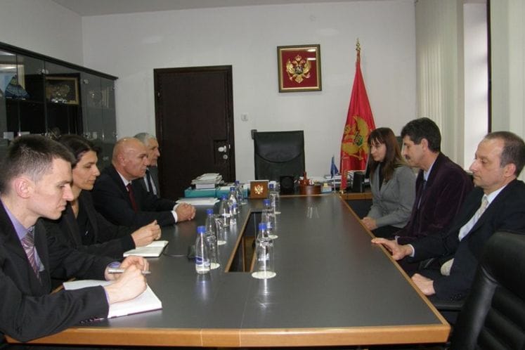 Pištolj Tara - prvi proizvod kodifikovan po NATO standardima