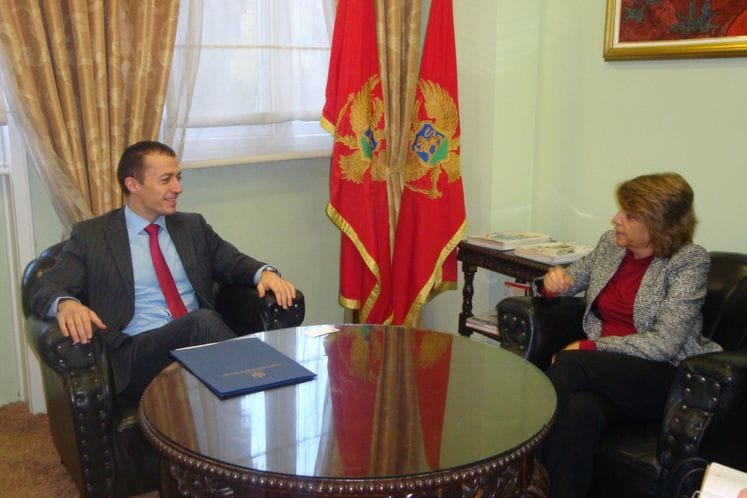 Saopštenje: Ministar finansija, dr Milorad Katnić, susreo se sa ambasadorom Ujedinjenih Arapskih Emirata