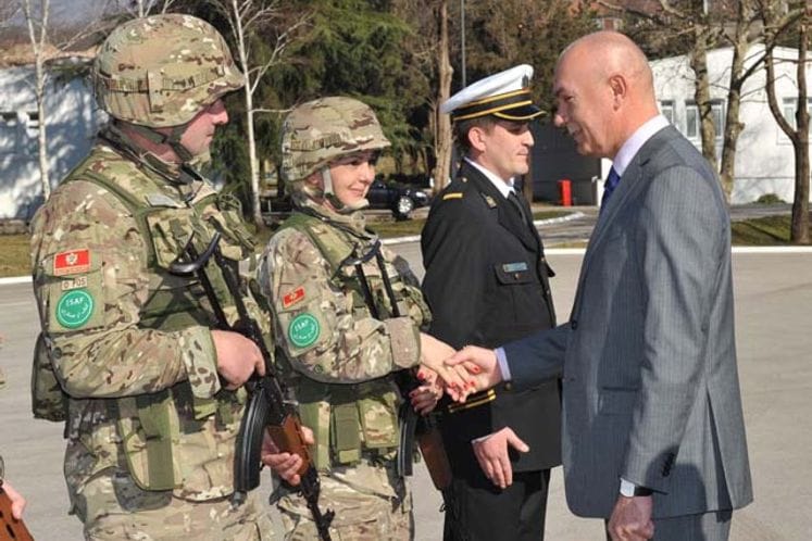 Članovi Odbora za bezbjednost i odbranu posjetili treći kontingent VCG /novinarska pitanja/