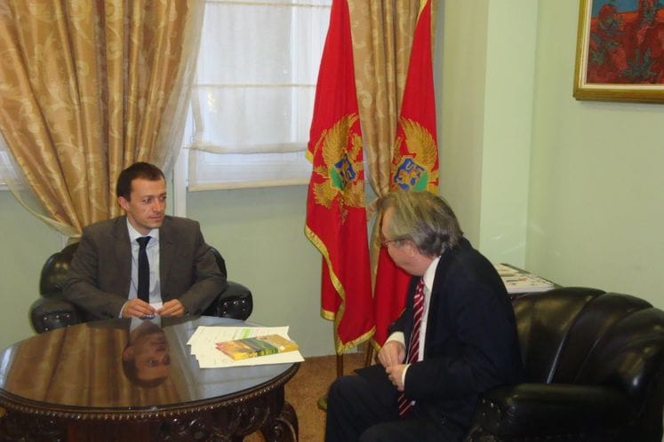 Ministar finansija dr Milorad Katnić sastao se sa ambasadorom Slovačke Republike u Crnoj Gori Františekom Lipkom