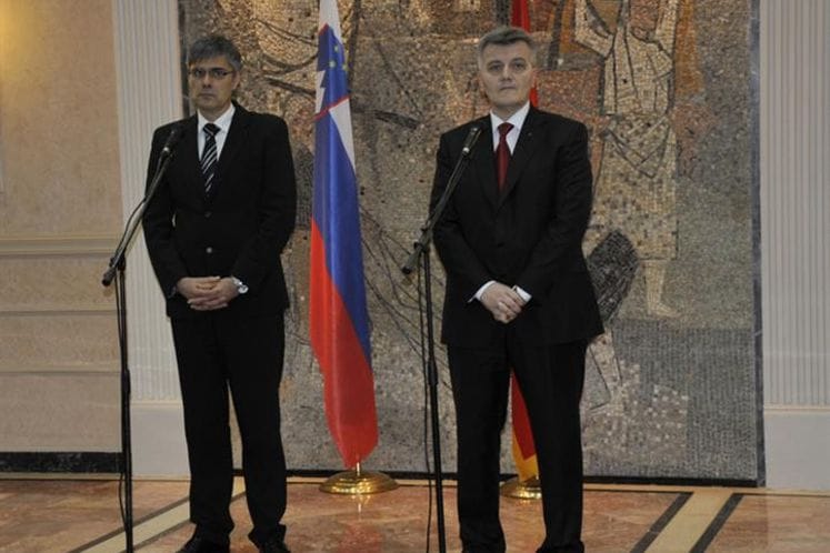 Potpisan Memorandum o saradnji u oblasti zdravstva i medicinskih nauka između Crne Gore i Slovenije /pitanja novinara/