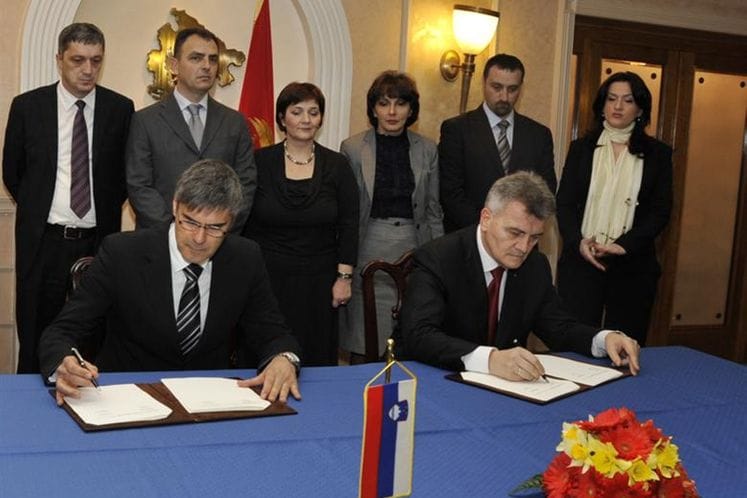 Potpisan Memorandum o saradnji u oblasti zdravstva i medicinskih nauka između Crne Gore i Slovenije