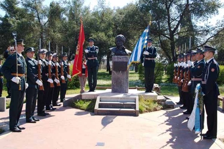 Položen vijenac na spomenik Vasa Brajovića - Mavrbouniotisa