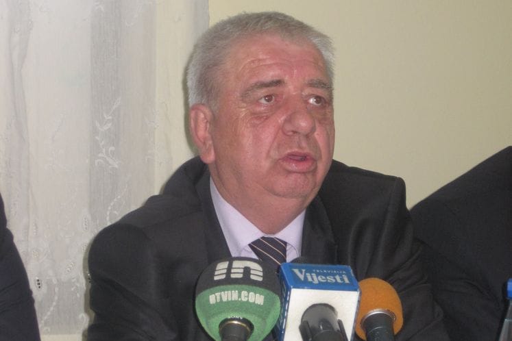 Izlaganje pomoćnika ministra unutrašnjih poslova gospodina Subašića povodom informativne sesije za raseljena lica u kampu Konik I