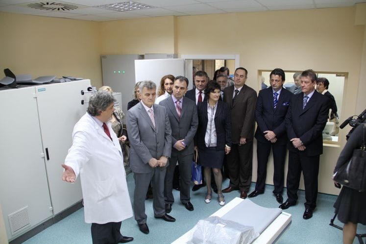 Ministar Radunović pustio u rad skener u OB Bar