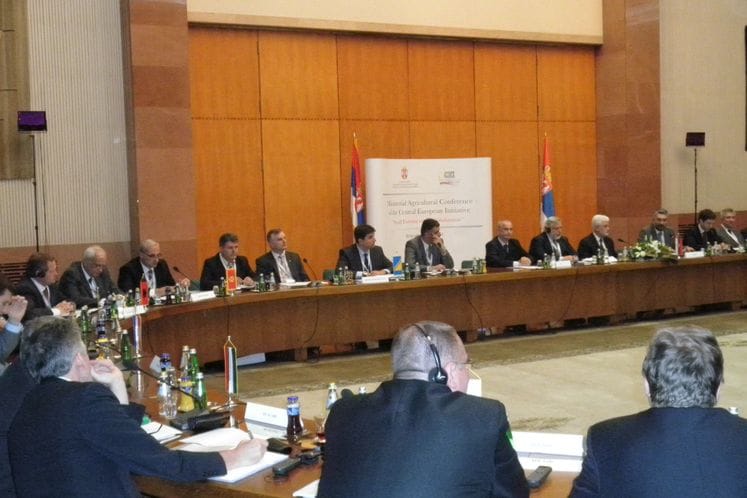 Saopštenje: Ministar poljoprivrede i ruralnog razvoja Tarzan Milošević učestvovao je na ministarskoj konferenciji zemalja CEI u Beogradu i prisustvovao otvaranju 78. Međunarodnog sajma poljoprivrede u Novom Sadu