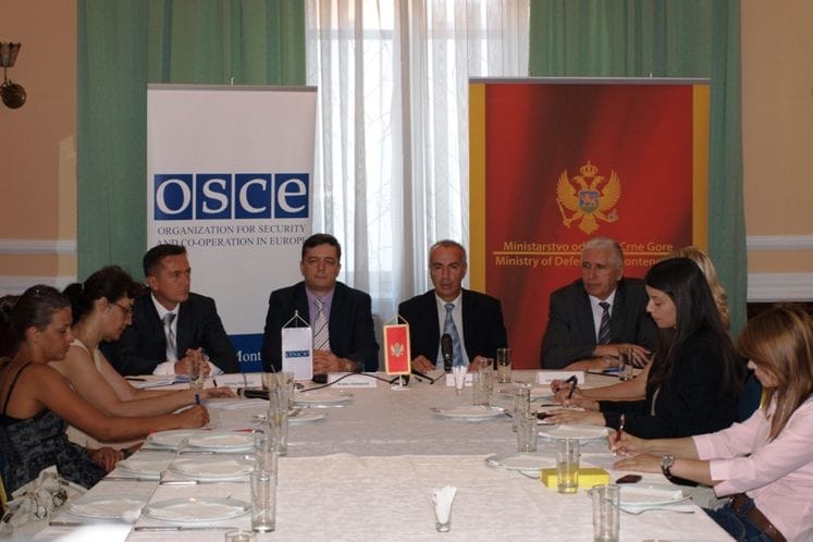 Peti brifing za medije o aktuelnim procesima reforme sektora odbrane u Crnoj Gori