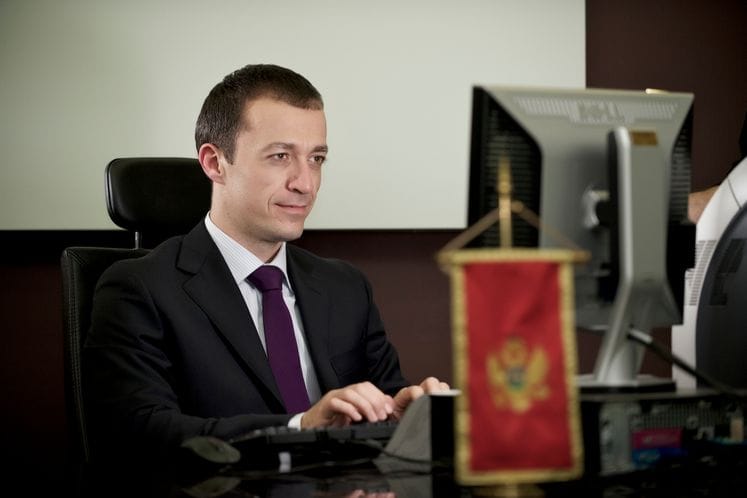 Intervju ministra finansija, dr Milorada Katnića, za "Cafe del Montenegro"