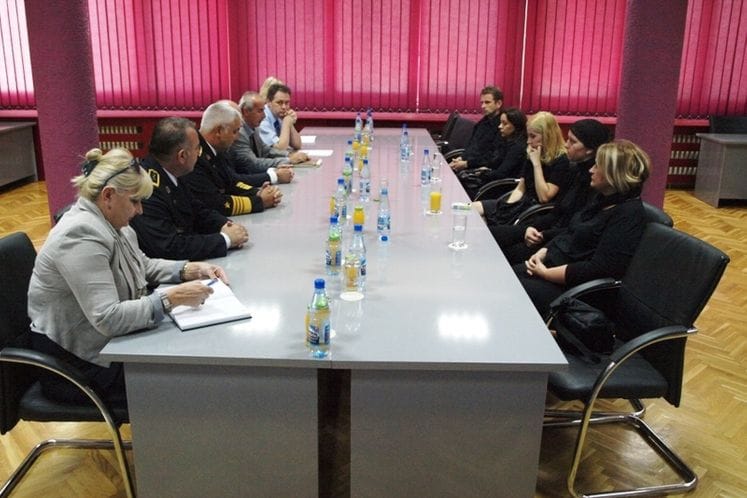 Ministar Vučinić primio porodice stradalih pripadnika VCG