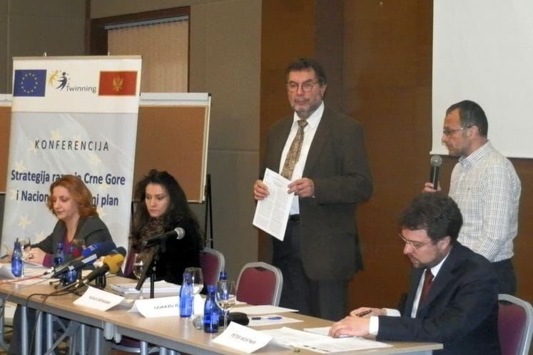 Saopštenje: Održana javna rasprava o Naconalnom planu razvoja „Crna Gora – 2013–2016“