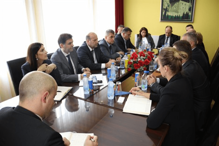 Saopštenje: Pomoćnik ministra ekonomije, dr Nina Vujošević sa Delegacijom Vlade u posjetama opštinama Sjevernog regiona