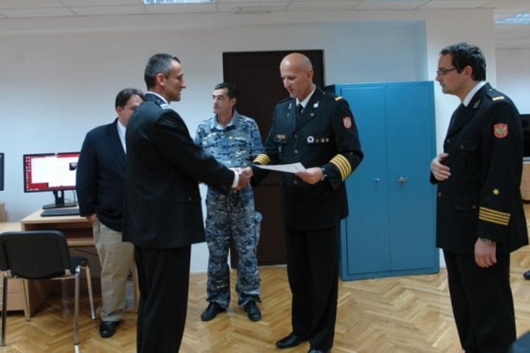 Dodijeljeni sertifikati za rad na sistemu Nacionalnog mornaričkog operativnog centra