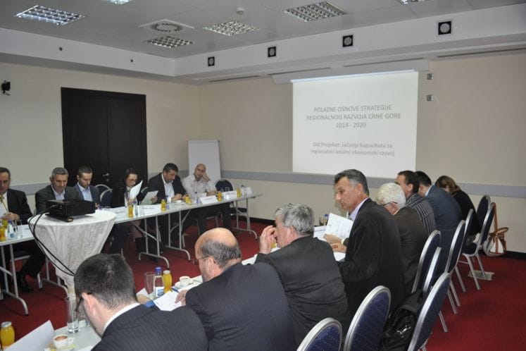 Polazni dokument za izradu Strategije regionalnog razvoja Crne Gore 2014-2020, razmatran na sjednici Partnerskog savjeta