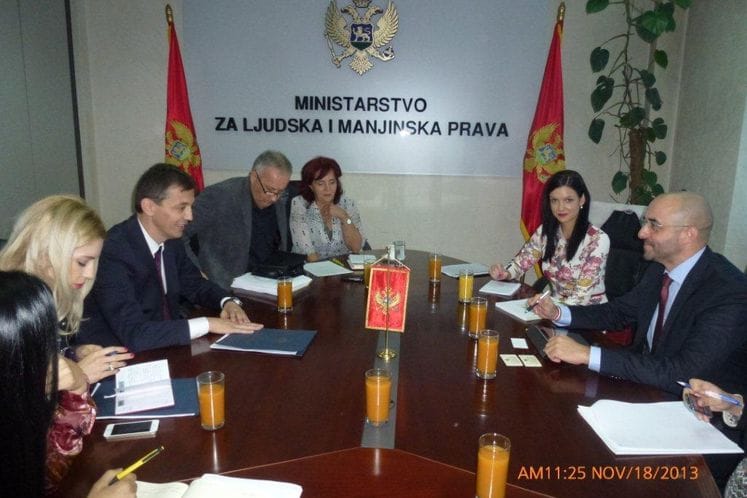 Ministar Bošković sastao se sa državnim sekretarom za društveno unaprijeđenje u Vladi Mađarske Zoltanom Kovačem