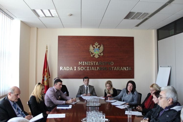 SAOPŠTENJE: Održana sjednica Savjeta za brigu o licima sa invaliditetom