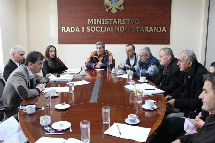SAOPŠTENJE: Ministar Bošković susreo se sa invalidima rada