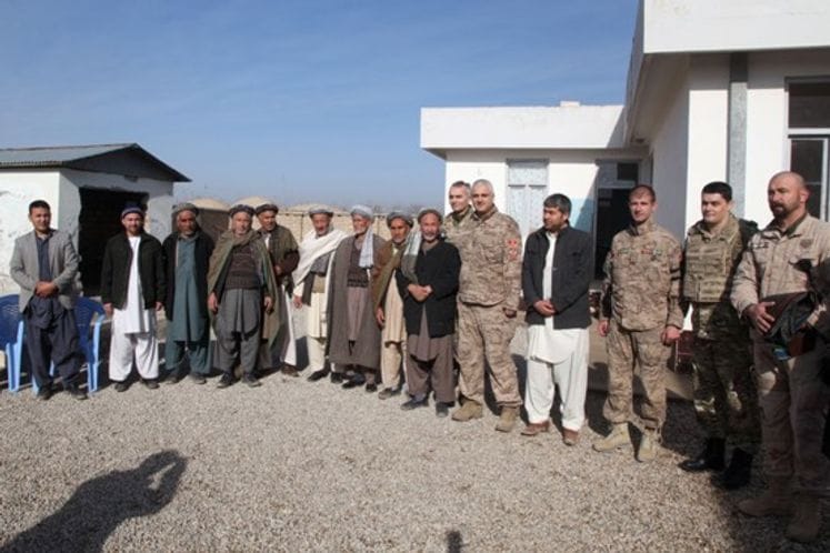 Viceadmiral Samardžić uručio donaciju osnovnoj školi u Avganistanu