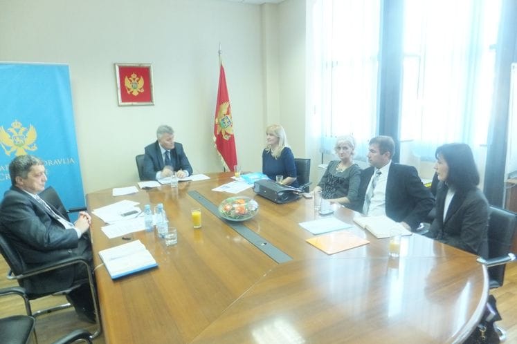 SAOPŠTENJE: Ministar Radunović razgovarao sa predstavnicima oba sindikata u oblasti zdravstva