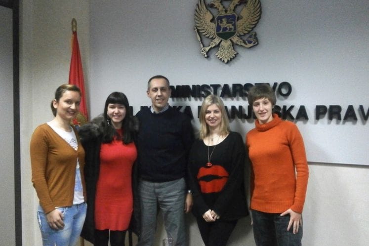 Posjeta volonterki SOS telefon za žene i djecu žrtve nasilja u Podgorici Ministarstvu za ljudska i manjinska prava
