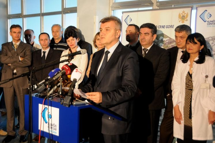 Ministar Radunović otvorio adaptirano porodilište u KCCG