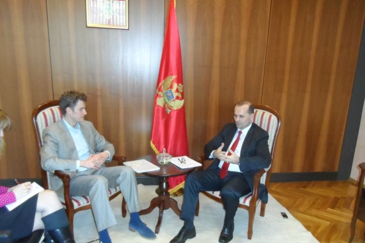 Ministar za ljudska i manjinska prava dr Suad Numanović susreo se danas sa Bastianom Winkelom, projekt kordinatorom za LGBT jedinicu Savjeta Evrope