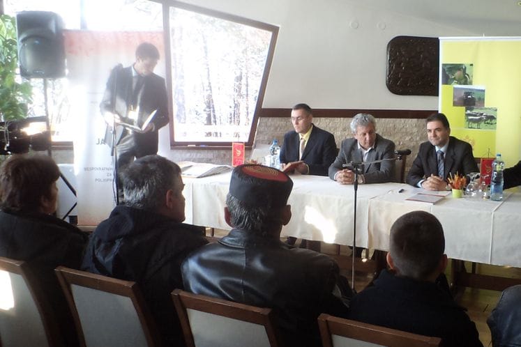 U Nikšiću potpisani ugovori o dodjeli bespovratne podrške poljoprivrednim proizvodjačima iz osam opština