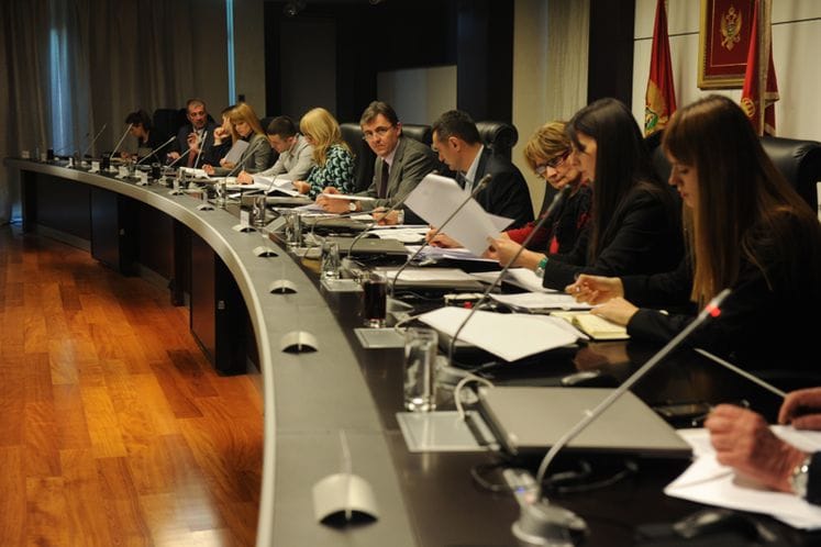 SAOPŠTENJE: Usvojen Akcioni plan za borbu protiv sive ekonomije Konkretizacija aktivnosti kroz otpočinjanje rada potkomisija