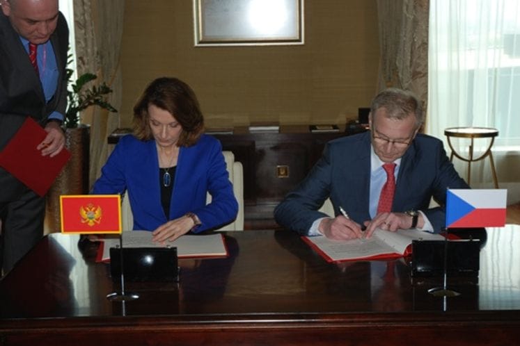 Potpisan Sporazum o saradnji između ministarstava odbrane Crne Gore i Republike Češke