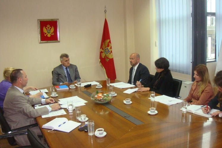 S A O P Š T E N J E: Ministar Prof.dr Miodrag Radunović primio šefa UNICEF-a u Crnoj Gori Bendžamina Perksa