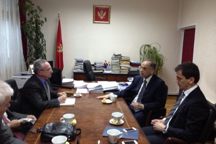 Ministar rada i socijalnog staranja mr Predrag Bošković posjetio je Fond penzijskog i invalidskog osiguranja